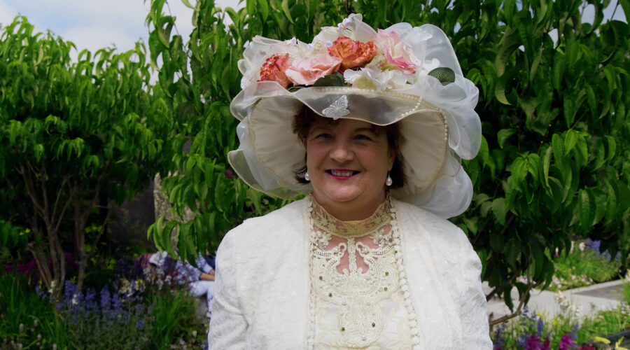 lady-in-white-dress