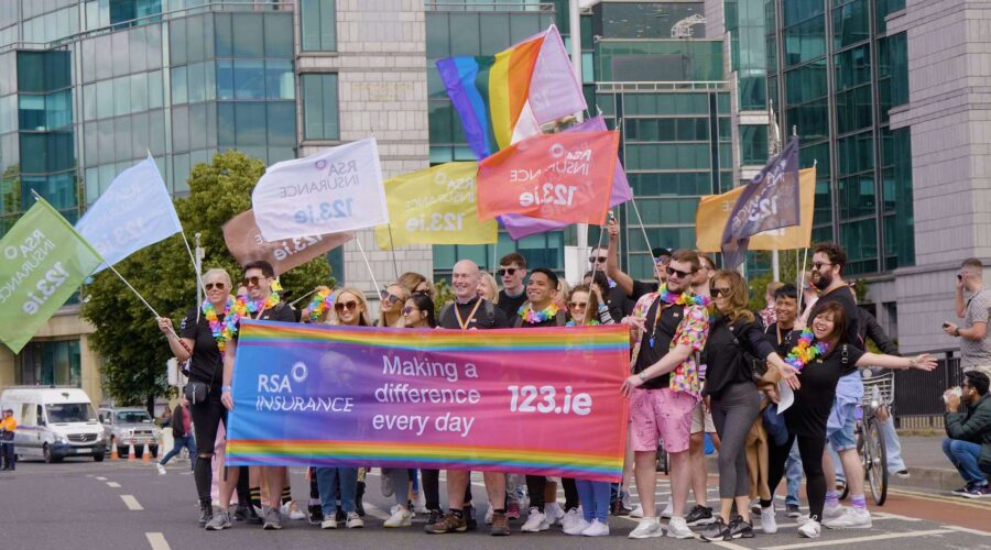 people-with-flags-at-ifsc